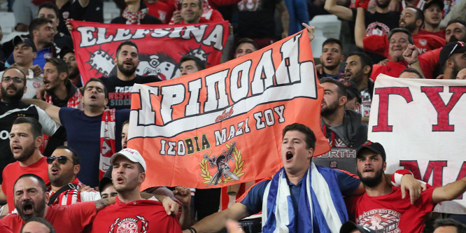 Megtámadták a videobíró otthonát a görög focicsapat szurkolói