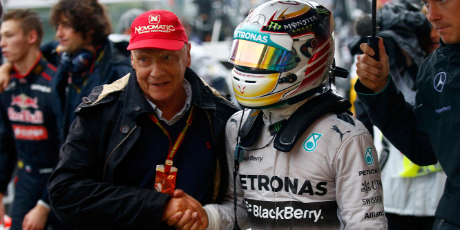 Hamilton: Lauda nélkül már nem lennék a Mercedesnél