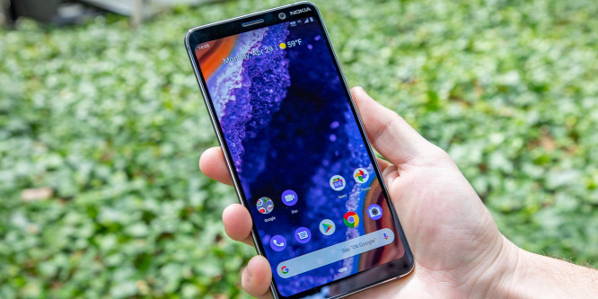 Ezért késik az új Nokia csúcsmobil