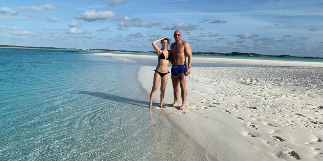 Berki Krisztián a Bahamákon nyaral, és onnan motiválja rajongóit