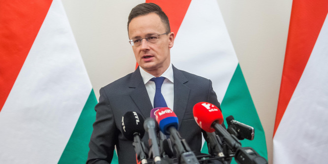 Szijjártó Péter: Teljes mértékben átalakulnak az erőviszonyok