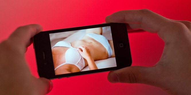 Elárulták a pornósztárok, mi folyik a kulisszák mögött: "Nem az élvezettől spriccelünk akkorát" (18+)