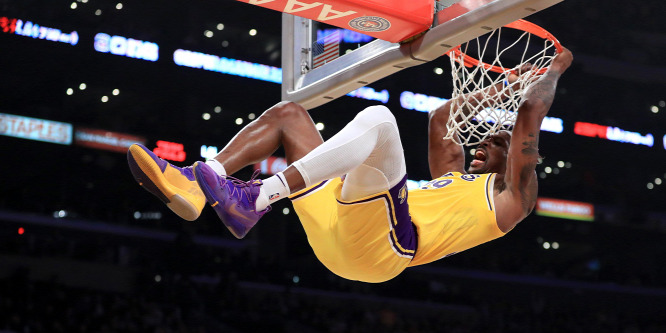 Fia anyjának halálát gyászolta a Los Angeles Lakers sztárja