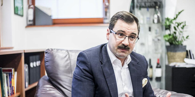 Szánthó Miklós: Tektonikus erejű politikai földcsuszamlás kellene a Néppárt fordulatához