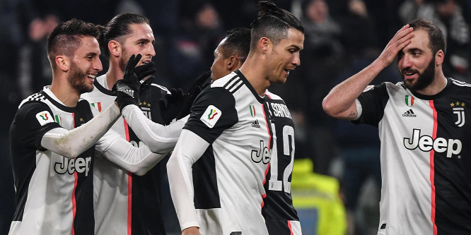 Buffon vicces öngólja ellenére is nyert a Juve az Olasz Kupában - videó