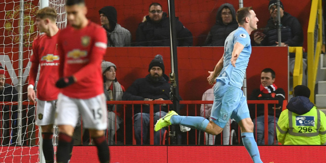 Újabb kínos vereséget szenvedett a Manchester United - videó