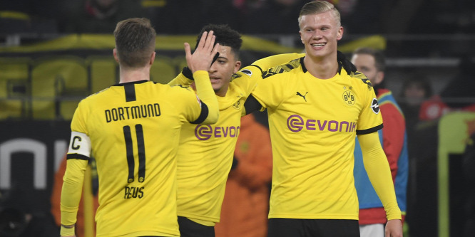 A norvég csodagyerek két gólt lőtt, simán nyert a Dortmund