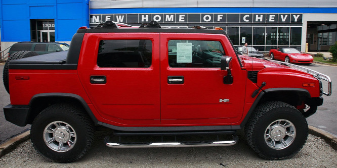 Jön az ezer lóerős elektromos Hummer