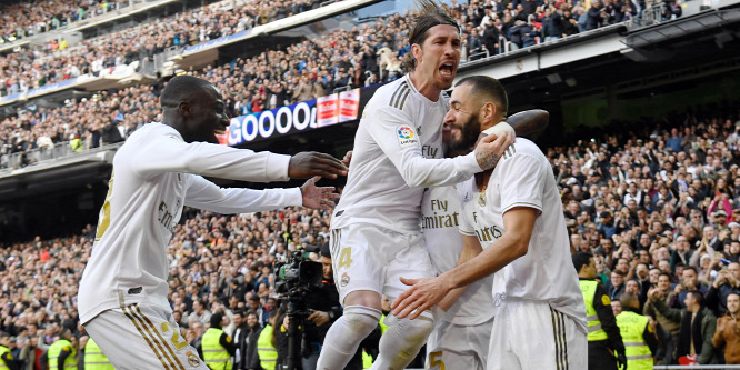 Újabb egy évet írt alá a Real Madrid a válogatott játékosával