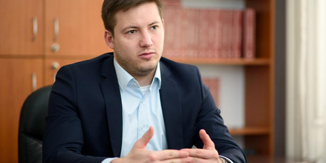 Farkas Örs a Kormányzati Tájékoztatási Központ szóvivője lett