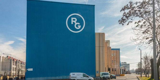 Befejeződött az állami tulajdonú Richter-részvények átadása