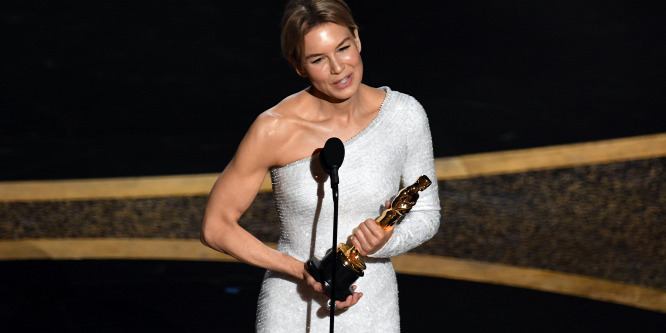 Oscar-gála: Renee Zellweger vitte el a legjobb női főszereplő díját