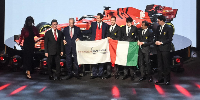 Vettel türelemre intett, Binottóval hosszabb távra tervez a Ferrari