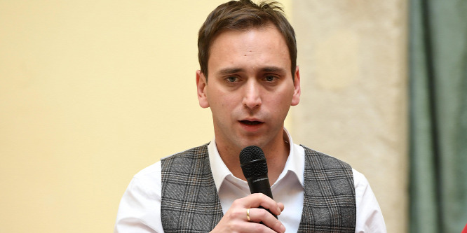Az RTL Klub öltöztetőjének és egy színésznőnek is fizet tanácsadásért Gyurcsányék budai önkormányzata