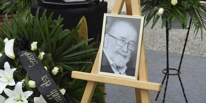 Eltemették Andorai Pétert