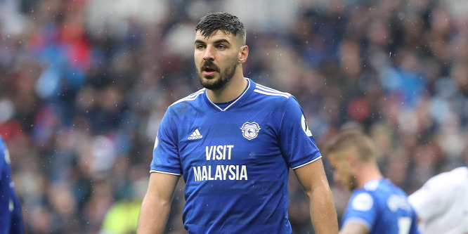 A pályán esett egymásnak a Cardiff City két játékosa - videó