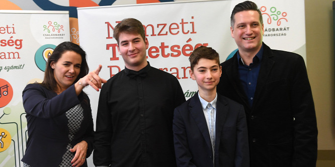 Novák Katalin: Támogassák a Nemzeti Tehetség Programot az szja egy százalékával!