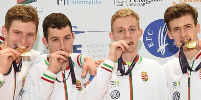 A magyar férfi kardcsapat aranyérmet nyert a junior vívó-Eb-n