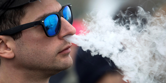 Az amerikai képviselőház betiltaná az ízesített e-cigarettákat