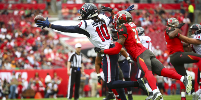 Elcserélte a Houston az NFL egyik legjobb elkapóját