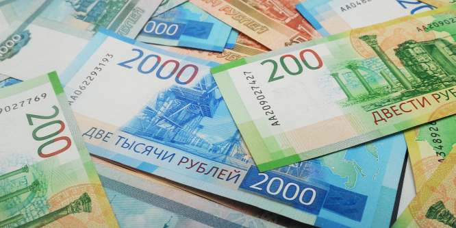 Az orosz rubel eddig az idei év legrosszabbul teljesítő devizája