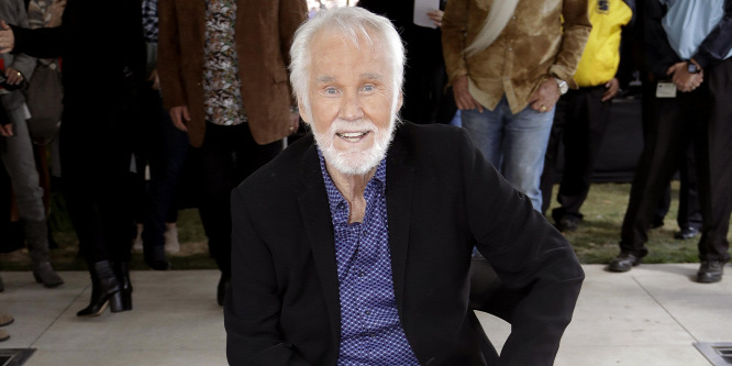 Meghalt Kenny Rogers, a legendás countryzenész