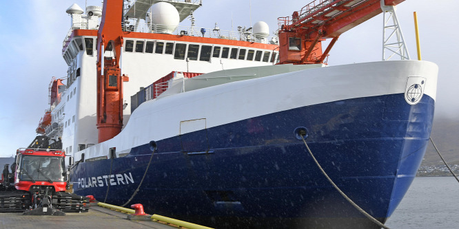 Késik a legénységváltás a Polarstern sarkkutatóhajón