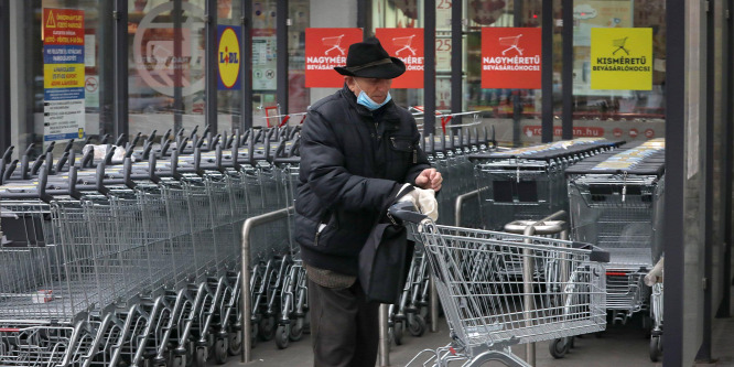 Erősödőben a bolti dolgozók biztonságérzete