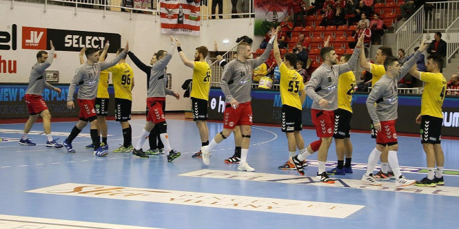 A Csurgó kézilabda-csapata felajánlja a Gyöngyösnek az európai indulást