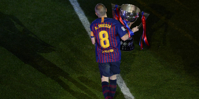 Andrés Iniesta visszatérne a Barcelonába