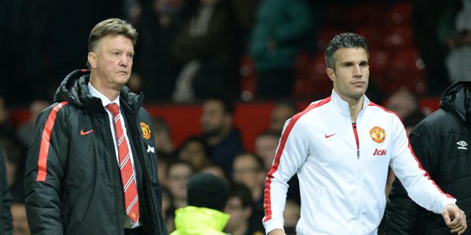 Kegyetlenül zavarta el Robin van Persie-t Manchesterből Louis Van Gaal