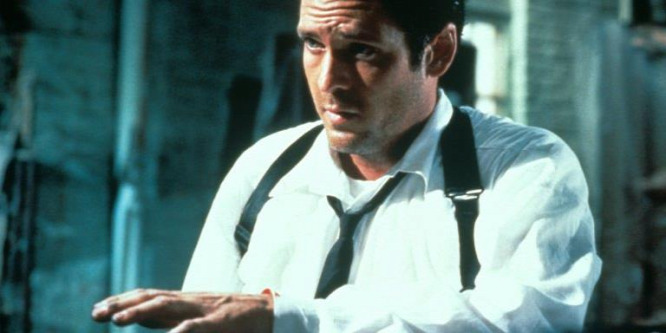 Michael Madsen a karanténban felidézte Tarantino hírhedt jelenetét - videó