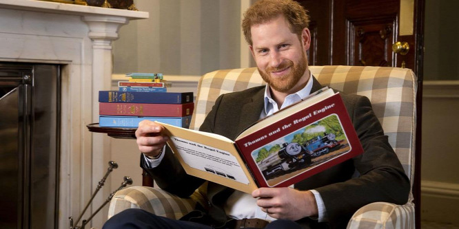 Harry herceg összefogott Elton Johnnal: együtt perelik a Daily Mail kiadóját