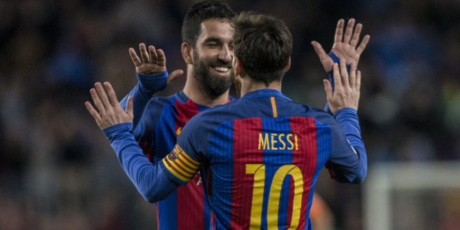 Távozik a Barcelonától a pisztollyal lövöldöző focista