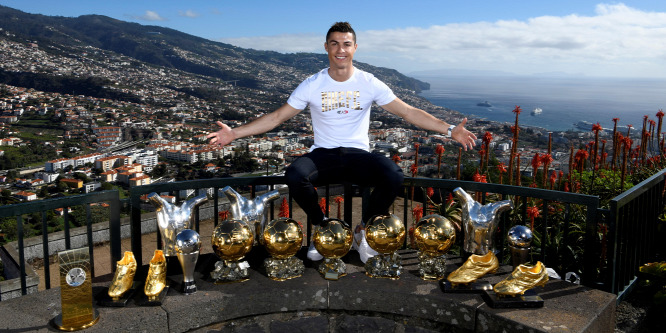 Cristiano Ronaldo megint díjat kapott