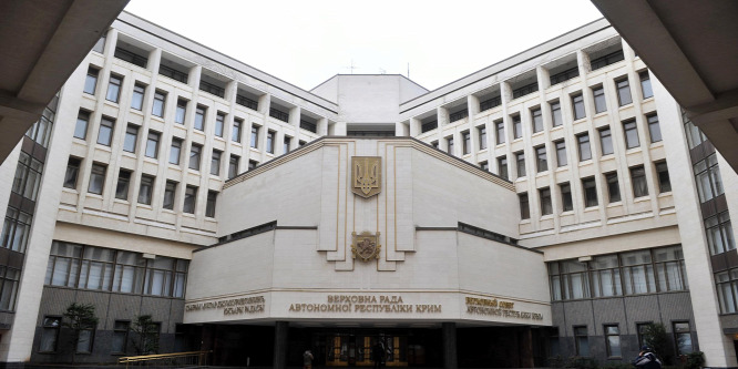 Holtan találtak egy ukrán képviselőt az irodájában
