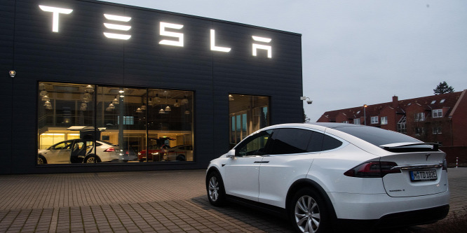 Bizonyos régiókban a Tesla csökkenti autói árát