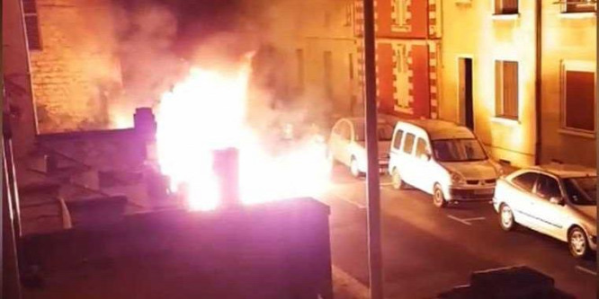 Molotov-koktélos támadások, időseket kirabló migránsbandák - elszabadult a bűnözés Franciaországban - videók