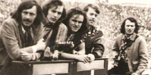 Forrás: rockbook