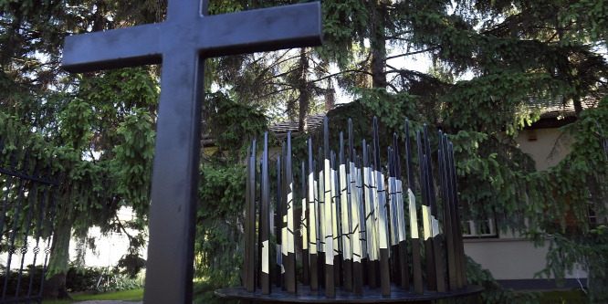 Trianon-emlékművet avattak Pestszentlőrincen
