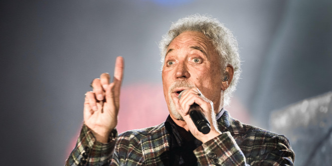 „Szükség van egy kis segítségre" - Tom Jones bizony használ viagrát (18+)