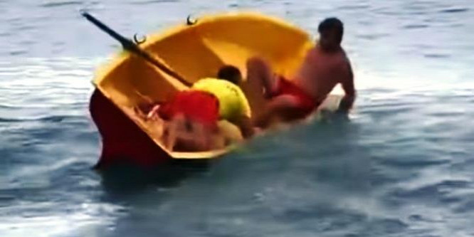 Indultak a vízimentők, de majdnem őket kellett menteni – videó