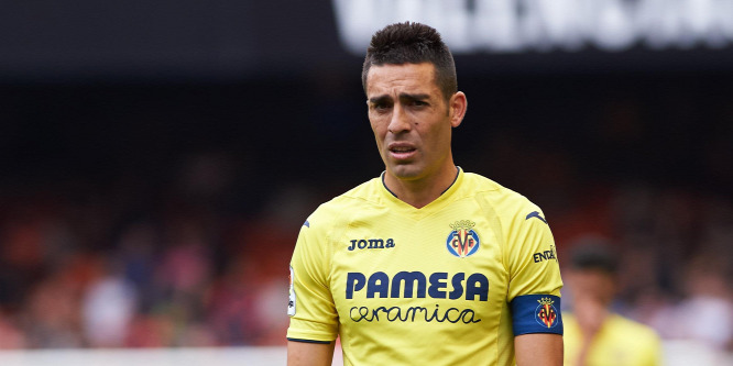 Három év után tért vissza a pályára a Villareal csapatkapitánya