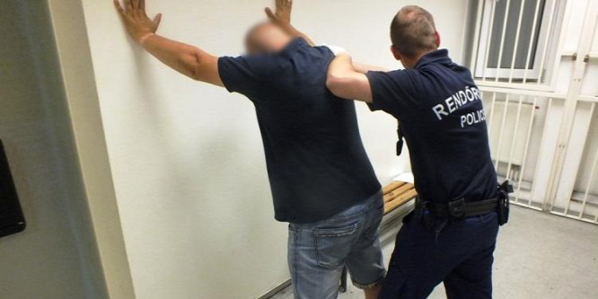 Körözött bűnözőt fogtak el Ártándon