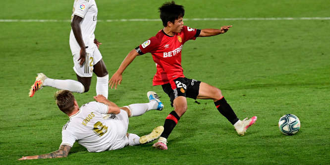 A PSG évi négymillió euróval csábítja a Real fiatal japán tehetségét
