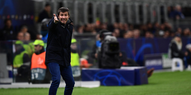 Kirúgta vezetőedzőjét a Valencia focicsapata