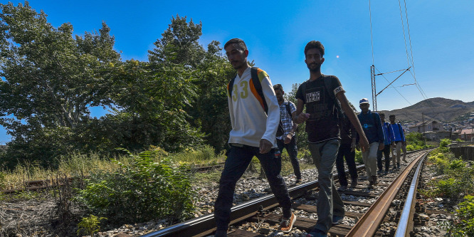 Észak-Macedónia migrációs válsághelyzetet hirdetett északi és déli határán