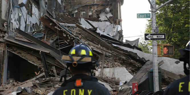 Összeomlott egy épület Brooklynban - videó