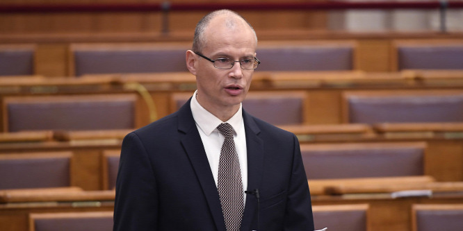 A járvány miatti gazdasági intézkedések meghatározzák a 2022-es folyamatokat is