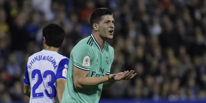 Karanténba vonult a Real Madrid csatára
